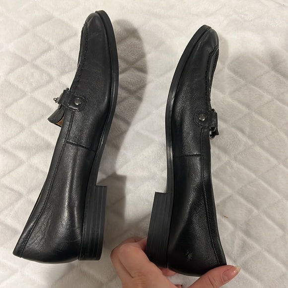 Naturalizer Loafers - Picture 5 of 6